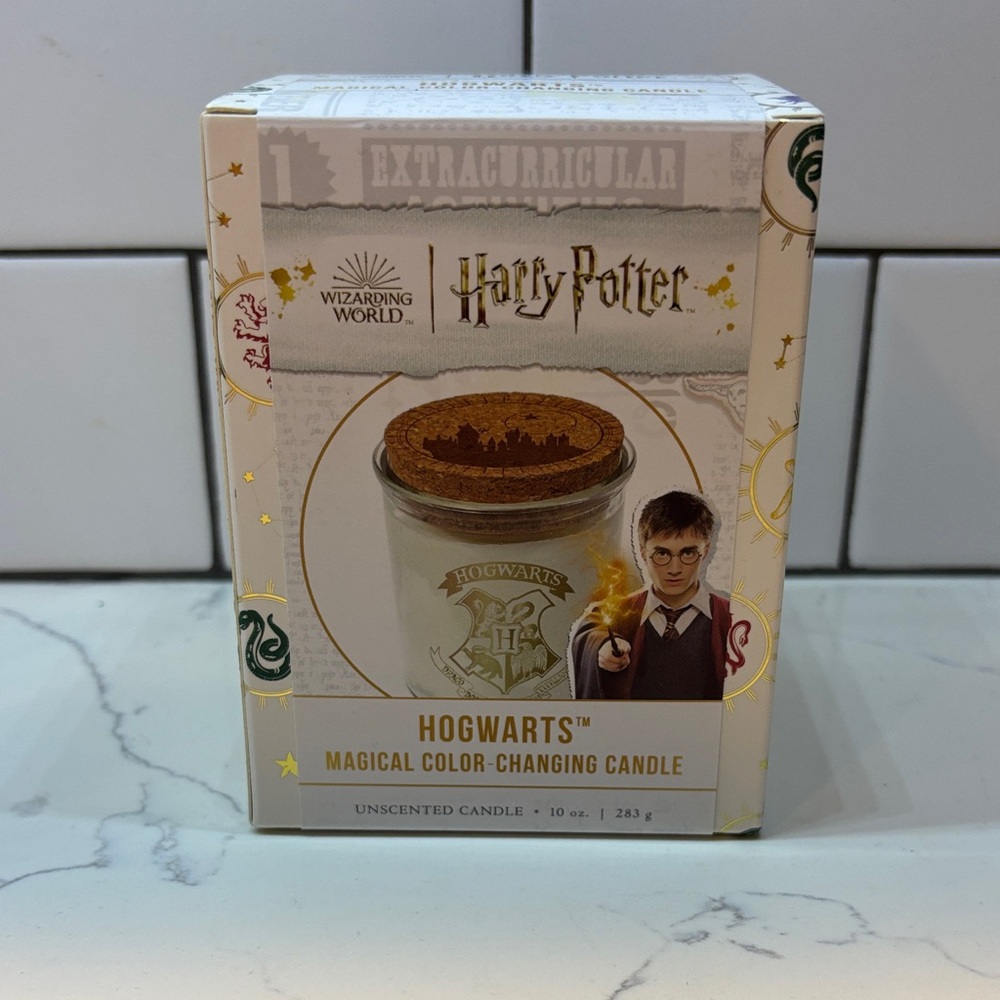 Warner Bros. Harry Potter Color-Changing Candle